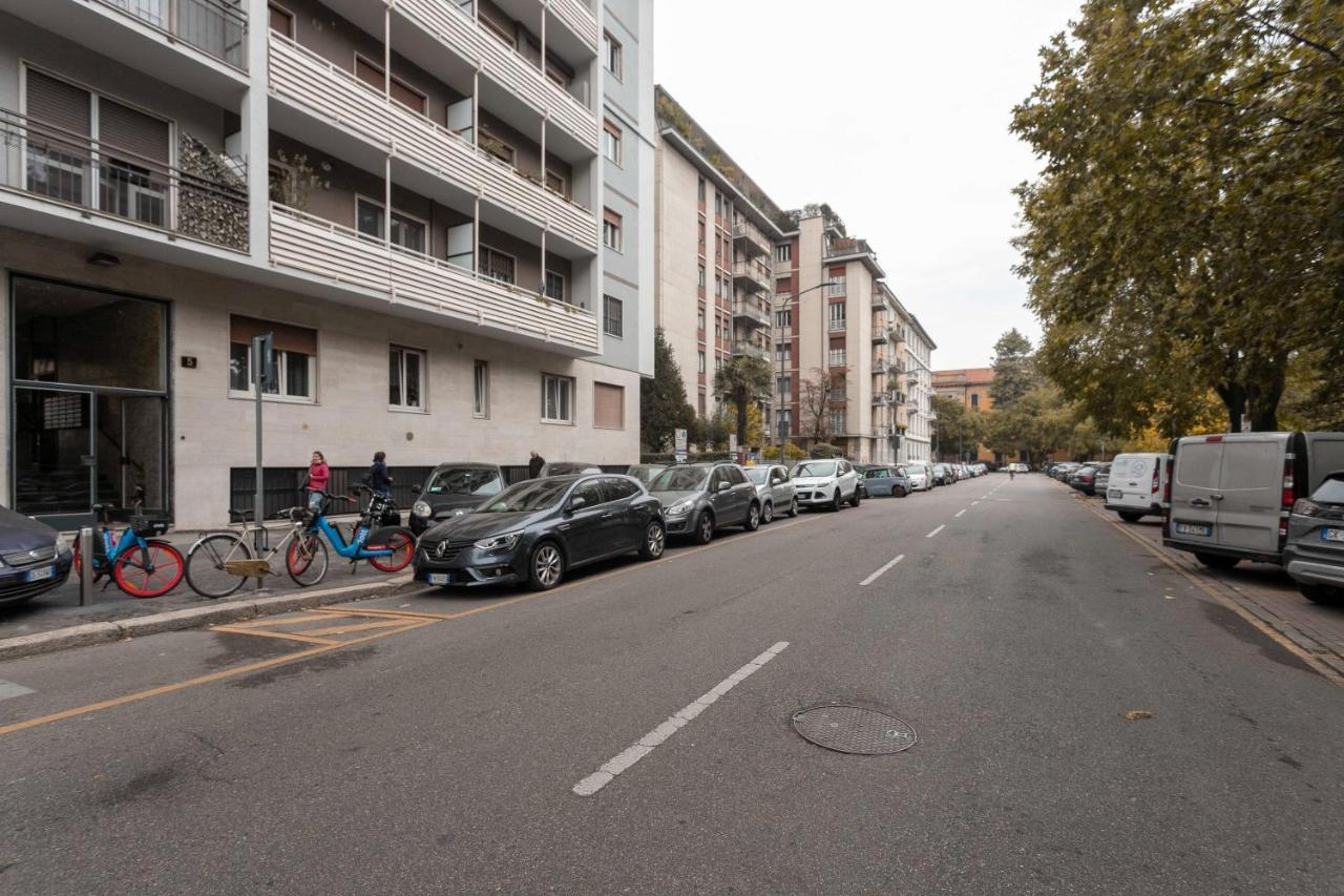 Luna Homes - Studio In Corso Sempione Milánó Kültér fotó